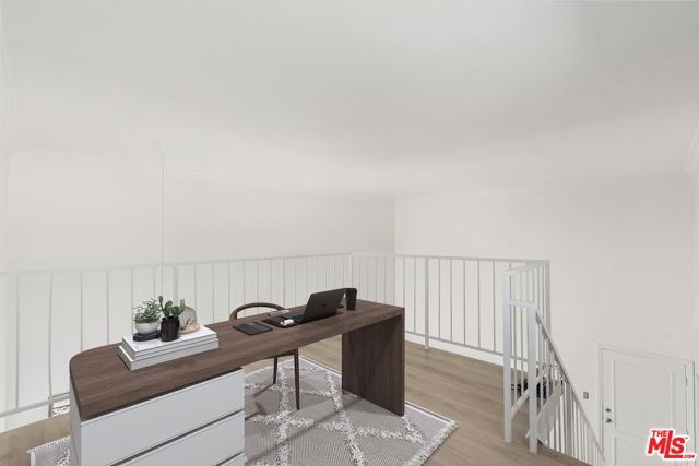1125 Pico Boulevard, Santa Monica CA: https://media.crmls.org/mediaz/14a05774-c4ab-4b9e-acaf-7af3f02f38f9.jpg