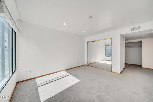 Detail Gallery Image 11 of 27 For 1940 N Highland Ave #10,  Los Angeles,  CA 90068 - 2 Beds | 2 Baths