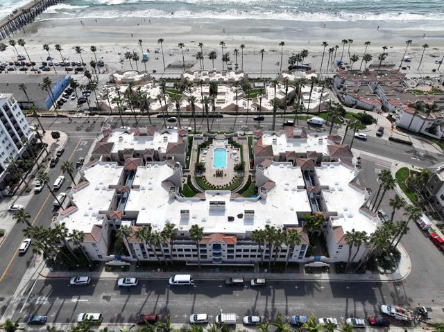 Detail Gallery Image 4 of 40 For 400 N Pacific St #111,  Oceanside,  CA 92054 - 2 Beds | 2 Baths