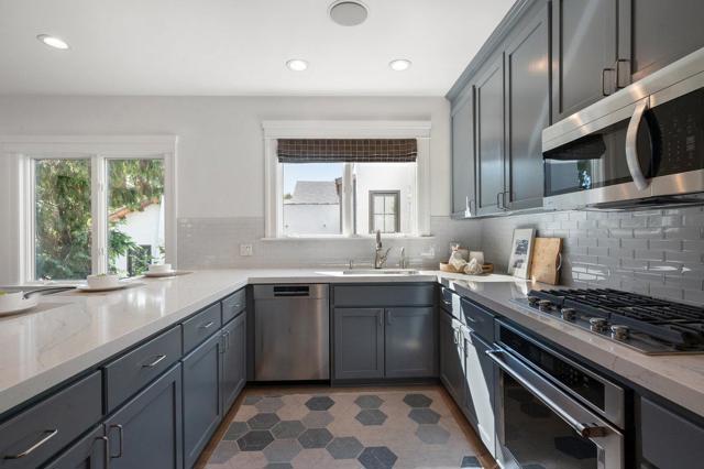 1308 Montero Avenue, Burlingame CA: https://media.crmls.org/mediaz/14a201ea-d04b-4b7c-a13e-64729d6ba2a2.jpg