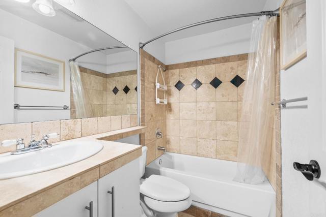 4470 48th St, San Diego CA: https://media.crmls.org/mediaz/14a4e480-3fb9-4d01-95ea-1decbc2b1c72.jpg