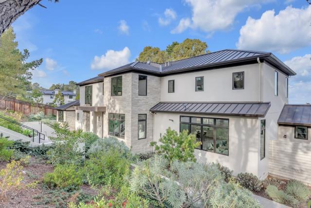 60 Glengarry Way, Hillsborough CA: https://media.crmls.org/mediaz/14a59b58-0711-47fa-ad7e-d0ac44f15ae3.jpg