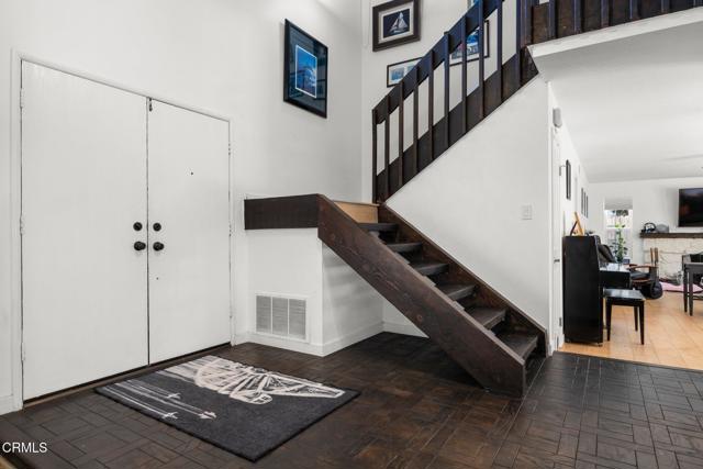 2325 Parkway Drive, Camarillo CA: https://media.crmls.org/mediaz/14a6bf5c-aa23-4cbc-b423-67d91a85c829.jpg