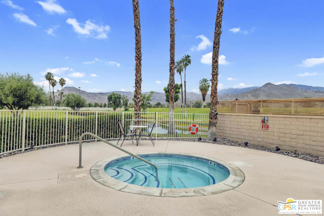 68095 Seven Oaks Place, Cathedral City CA: https://media.crmls.org/mediaz/14a6d4df-743d-422b-a2c4-233cfbdd7731.jpg