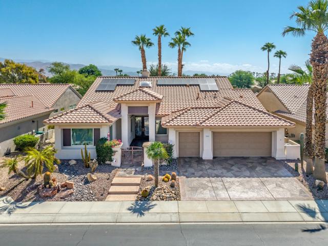 37552 Mojave Sage Street, Palm Desert CA: https://media.crmls.org/mediaz/14a83ee5-43c9-459b-be0b-36e0fe1c5bf6.jpg