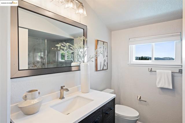 5136 Rain Cloud Dr, Richmond CA: https://media.crmls.org/mediaz/14a8fddf-6088-4360-be47-62d148edcc9e.jpg