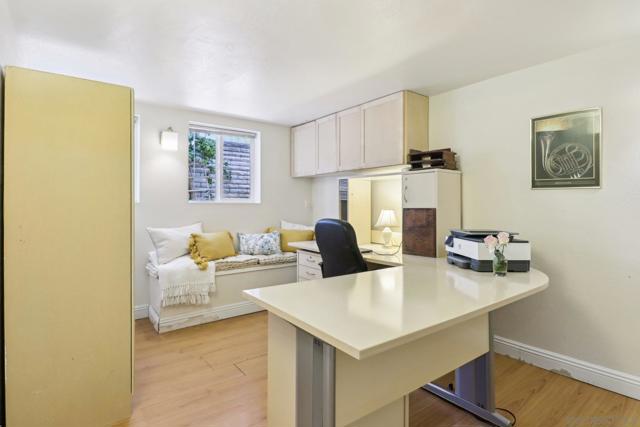 2090 Alta Vista Drive, Vista CA: https://media.crmls.org/mediaz/14a90fc3-c08c-4b6e-8bc2-e8adb64ef3ea.jpg