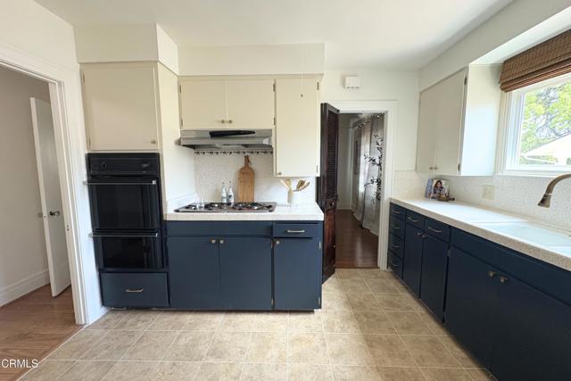 1255 N Dominion Avenue, Pasadena CA: https://media.crmls.org/mediaz/14aa290f-4692-49dc-9eaa-3e8a9c2328d6.jpg