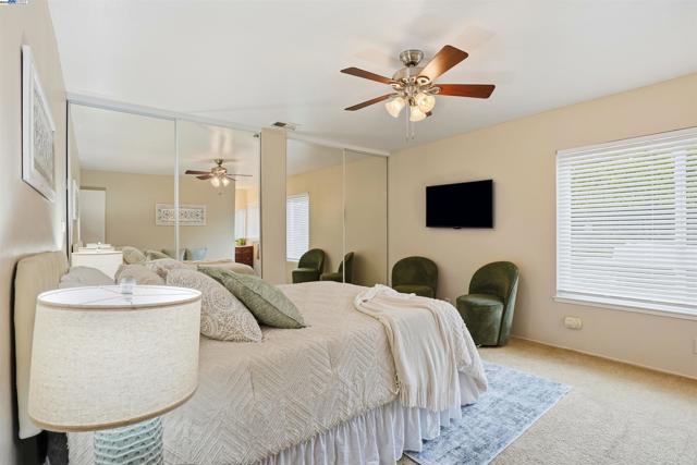 4490 Buckthorn Ct, Concord CA: https://media.crmls.org/mediaz/14ab54f2-4726-4d08-82c4-c33e95b07a94.jpg