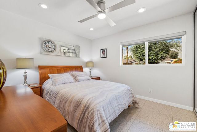 1244 S San Mateo Drive, Palm Springs CA: https://media.crmls.org/mediaz/14abda39-bf1d-4dfe-875a-35b72ff5e859.jpg