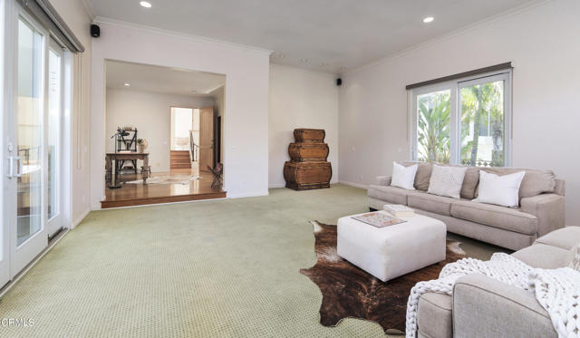 Detail Gallery Image 15 of 28 For 5344 Rincon Beach Park Dr, Ventura,  CA 93001 - 4 Beds | 3 Baths