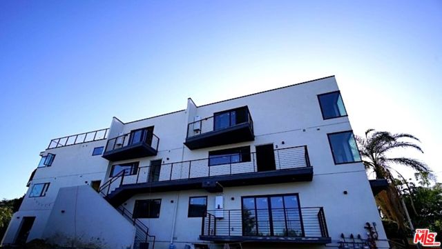 Details for 870 La Fayette Park Place, Los Angeles, CA 90026