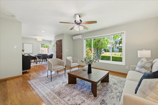 Detail Gallery Image 6 of 28 For 387 Girard Way, Vista,  CA 92084 - 3 Beds | 2 Baths