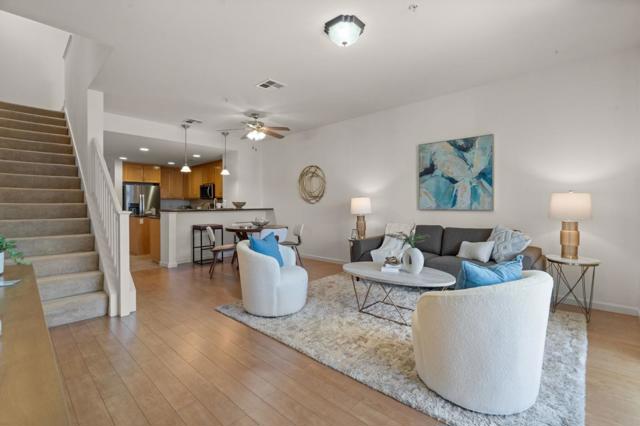 4331 Westerly, Fremont CA: https://media.crmls.org/mediaz/14ae7243-0888-4425-9802-83bfc5b9019c.jpg