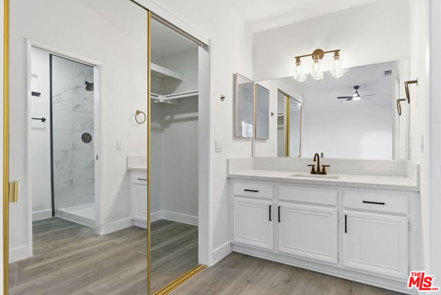 3531 Southview Court, Palmdale CA: https://media.crmls.org/mediaz/14ae74c0-7fa5-441e-a88c-acbb74bcaeea.jpg