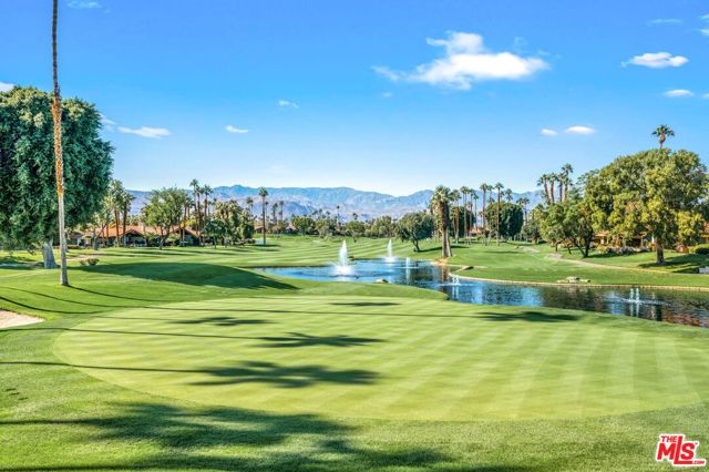 84 Running Springs Drive, Palm Desert CA: https://media.crmls.org/mediaz/14ae8ce9-5856-4216-9af5-02dfe1a8e085.jpg