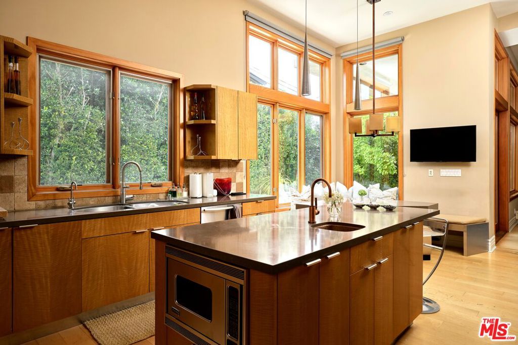 MLS #26876457 image #12