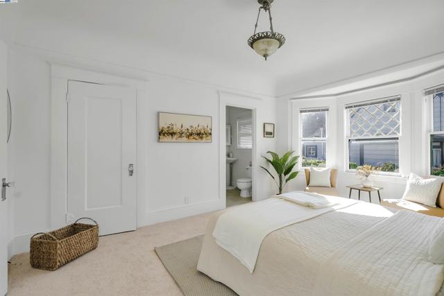 1781 B St, Hayward CA: https://media.crmls.org/mediaz/14af969b-a206-49c7-9e46-a575eaa67389.jpg