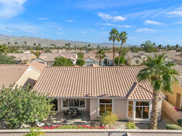 37261 Mojave Sage Street, Palm Desert CA: https://media.crmls.org/mediaz/14afa360-35f8-4f39-a8f3-559e38b038cc.jpg