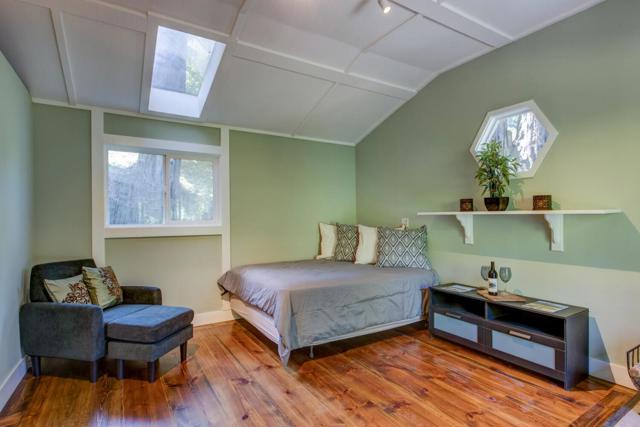 5090 La Honda Road,  CA: https://media.crmls.org/mediaz/14afcdaa-c8f1-45b2-885d-d4c6bba52f65.jpg