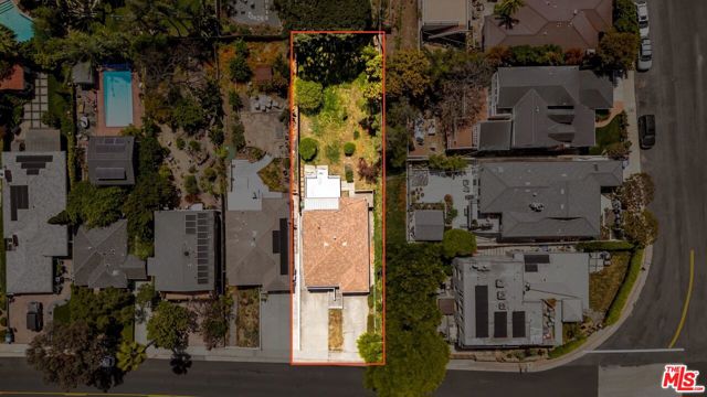 408 W Manchester Avenue, Playa del Rey CA: https://media.crmls.org/mediaz/14b04c0d-4d0e-4512-bc5a-6897bd6740e6.jpg