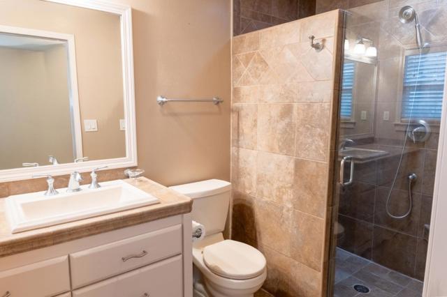 30 Catalina Avenue, Salinas CA: https://media.crmls.org/mediaz/14b14096-28ab-45f0-8a11-a1dca5949ae5.jpg