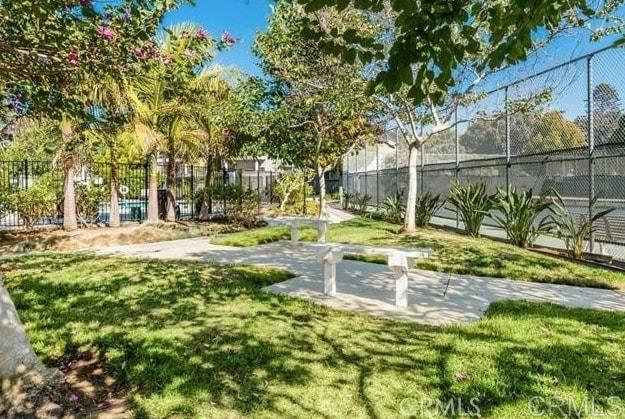 506 Canyon Drive, Oceanside CA: https://media.crmls.org/mediaz/14b164fc-ae27-4309-8910-15e96ddcead8.jpg
