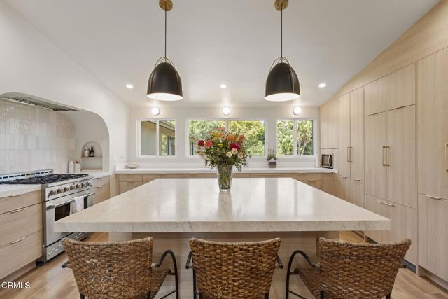 1820 Ramona Drive, Camarillo CA: https://media.crmls.org/mediaz/14b1b0c5-30f9-4662-80dd-544a1411ef05.jpg