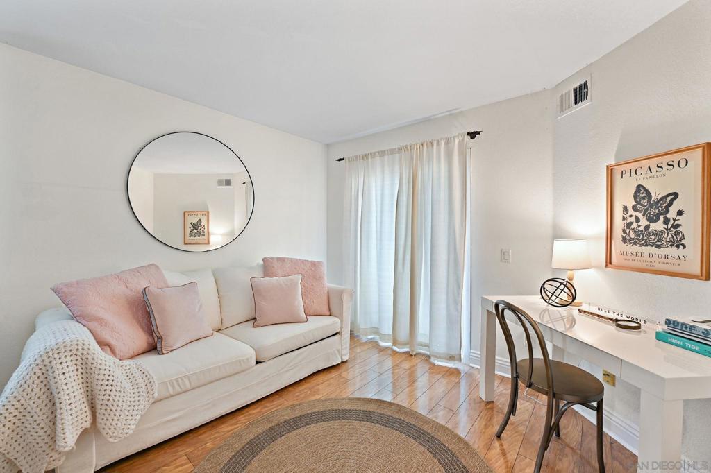 MLS #250036994SD image #15