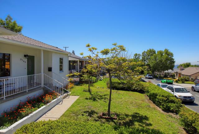 Detail Gallery Image 2 of 25 For 3749 Fairesta St, La Crescenta,  CA 91214 - 2 Beds | 1 Baths