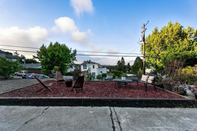 35 Mono Street, Brisbane CA: https://media.crmls.org/mediaz/14b281b1-1fb8-43cc-81b6-06714c3f3429.jpg