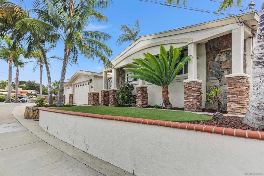 MLS #250036360SD image #15