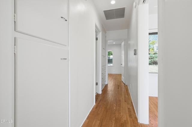 Detail Gallery Image 15 of 26 For 2938 Santa Carlotta St, La Crescenta,  CA 91214 - 2 Beds | 1 Baths