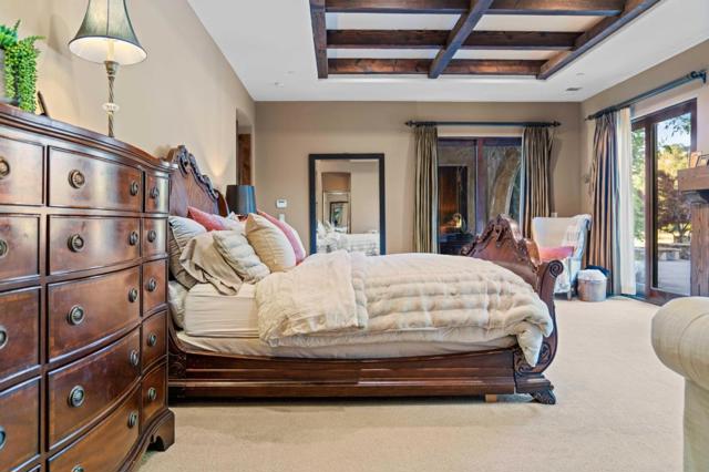 12220 Heritage Way, Gilroy CA: https://media.crmls.org/mediaz/14b4ba12-b4c2-4a86-a3f6-312d864509a3.jpg