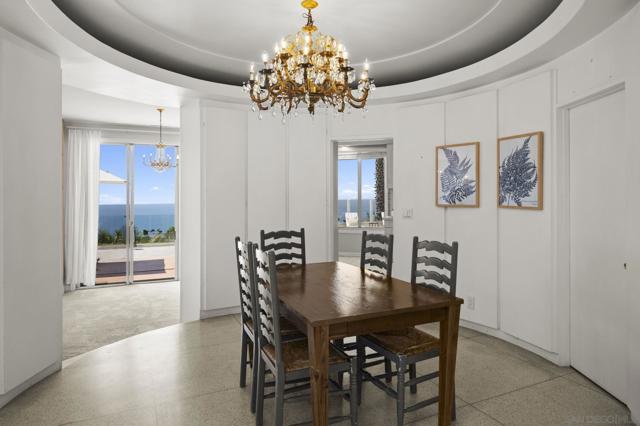 8390 Prestwick Dr, La Jolla CA: https://media.crmls.org/mediaz/14b5db60-c427-42a6-b61a-e707a3662180.jpg