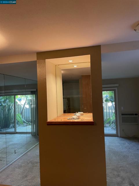 2560 WALNUT BLVD., Walnut Creek, California 94596, 1 Bedroom Bedrooms, ,1 BathroomBathrooms,Condominium,For Sale,WALNUT BLVD.,41068689