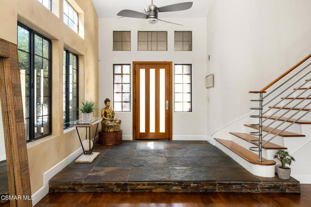 29636 Quail Run Drive, Agoura Hills CA: https://media.crmls.org/mediaz/14b717f1-abad-4c11-a8da-2abbcba1299c.jpg