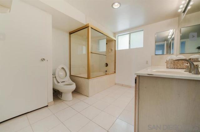 4844 La Cruz Pl, La Mesa CA: https://media.crmls.org/mediaz/14b7d4d6-f39d-47ae-b240-d13659d26a48.jpg