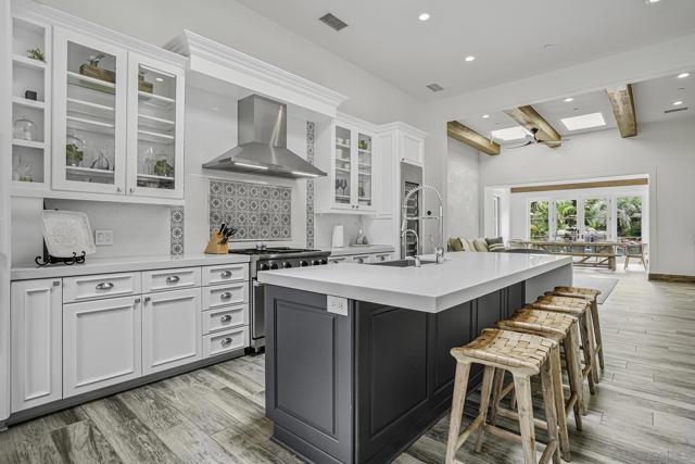 15823 The River Trail, Rancho Santa Fe CA: https://media.crmls.org/mediaz/14b82a5f-6f1f-4249-8103-e78bdfff4788.jpg