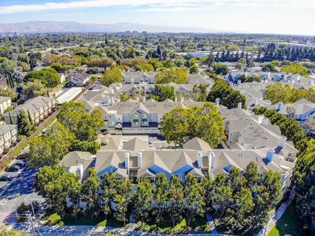 602 Arcadia Terrace, Sunnyvale CA: https://media.crmls.org/mediaz/14b92682-91b3-48c6-a501-c5de77bea6ae.jpg
