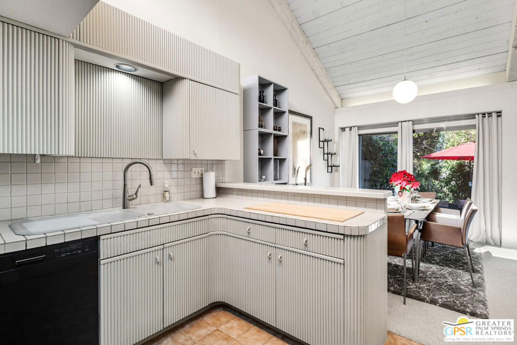 MLS #25614995PS image #12