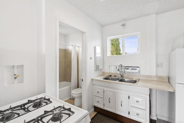 Detail Gallery Image 29 of 55 For 1936 O Ave, National City,  CA 91950 - 3 Beds | 3/1 Baths