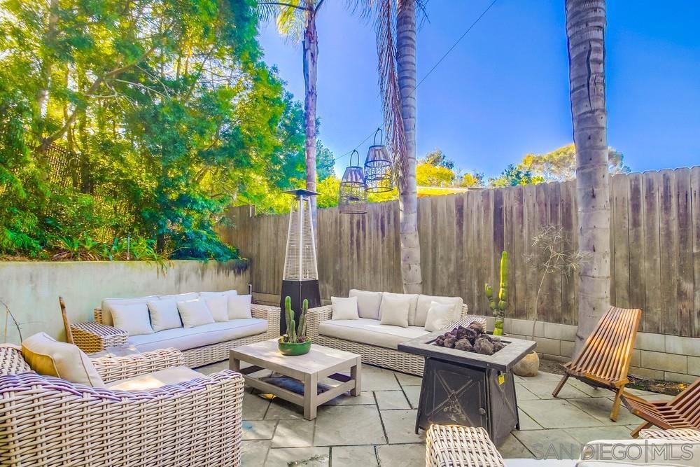 1876 Sefton Place - photo 10