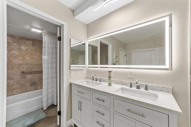 Detail Gallery Image 31 of 75 For 4913 Icaria Way, Oceanside,  CA 92056 - 2 Beds | 2/1 Baths
