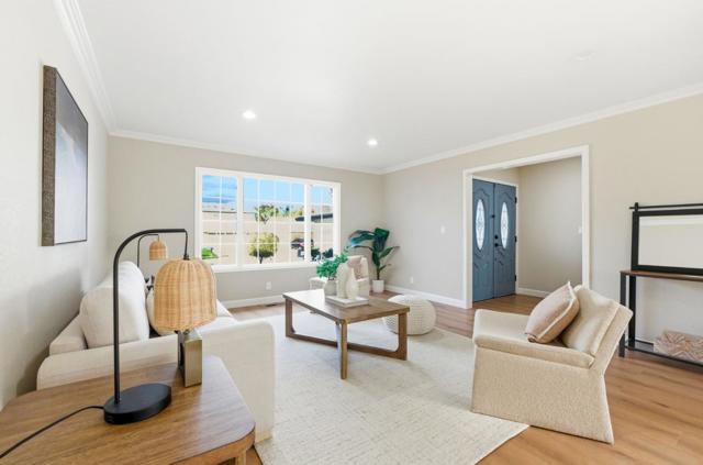 668 Potomac Court, San Jose CA: https://media.crmls.org/mediaz/14bb145a-96da-408b-b606-acd533bfa6bb.jpg