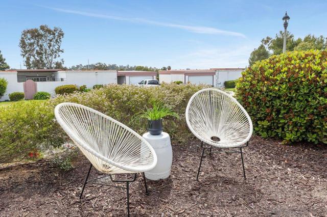 3630 Vista Campana S 6, Oceanside CA: https://media.crmls.org/mediaz/14bca5c2-dbc9-4fd2-9931-e02a06ff62b5.jpg
