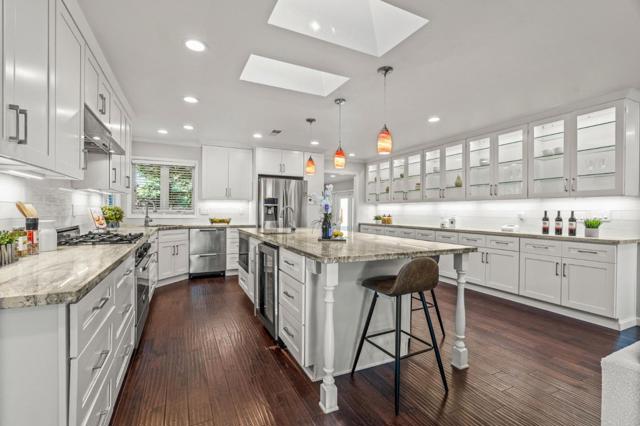 100 N Henry Avenue, Santa Clara CA: https://media.crmls.org/mediaz/14bce391-733e-4505-9597-bf109d9c4943.jpg