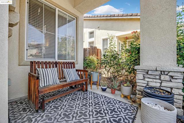 5736 Idlewood Street, Dublin CA: https://media.crmls.org/mediaz/14bd3d8a-b2fe-4a18-bf33-fc17333d6636.jpg
