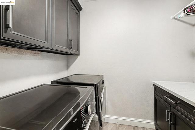 2127 Prestwick Dr, Discovery Bay CA: https://media.crmls.org/mediaz/14bd7951-689a-4a67-b6d7-9d6c9269c5a5.jpg