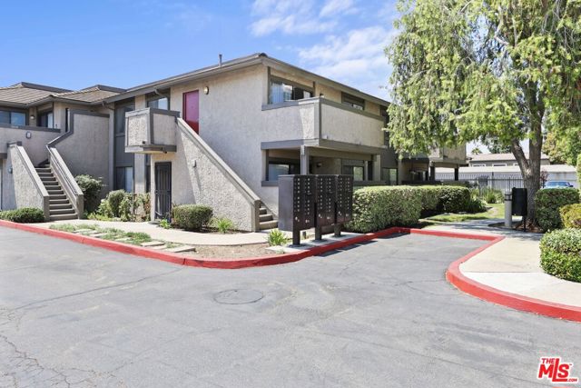 150 Majestic Court, 1011 photo 2